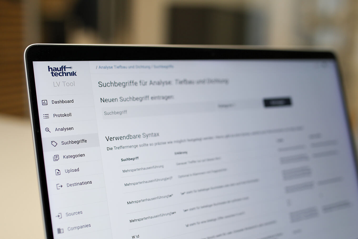 LV-Dokumentenanalyse Ulm - Ausschreibungstexte automatisiert analysieren und PDF kürzen